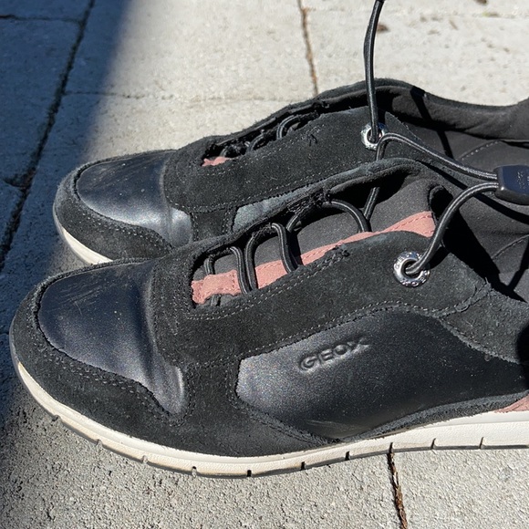 Geox suede lift shoes - Picture 1 of 4